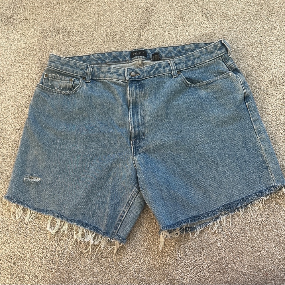 Vtg Van Heusen Distressed Jean Shorts Cutoffs Size 42 Frayed Raw Hem Blue Denim